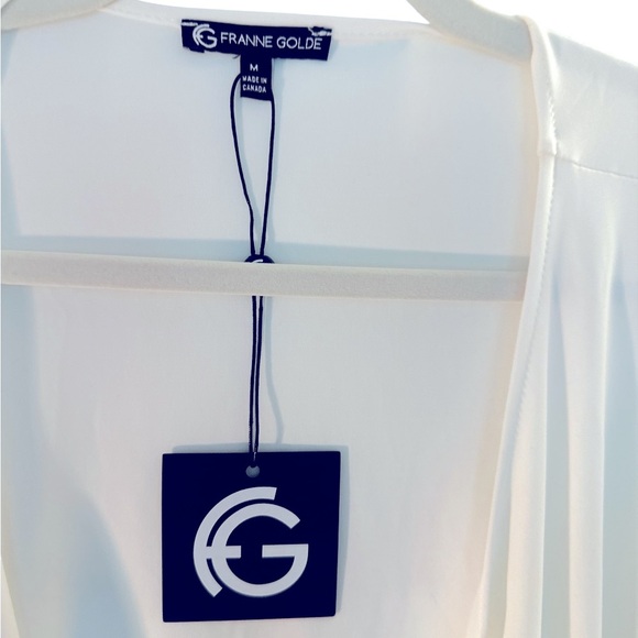 ✨ Franne Golde White Open Front Flowing Top (M) – Timeless & Polished Look - Picture 4 of 7